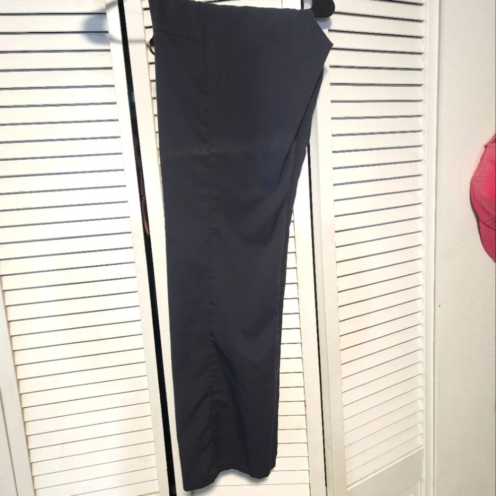 Scrub bottom - Picture 1 of 1